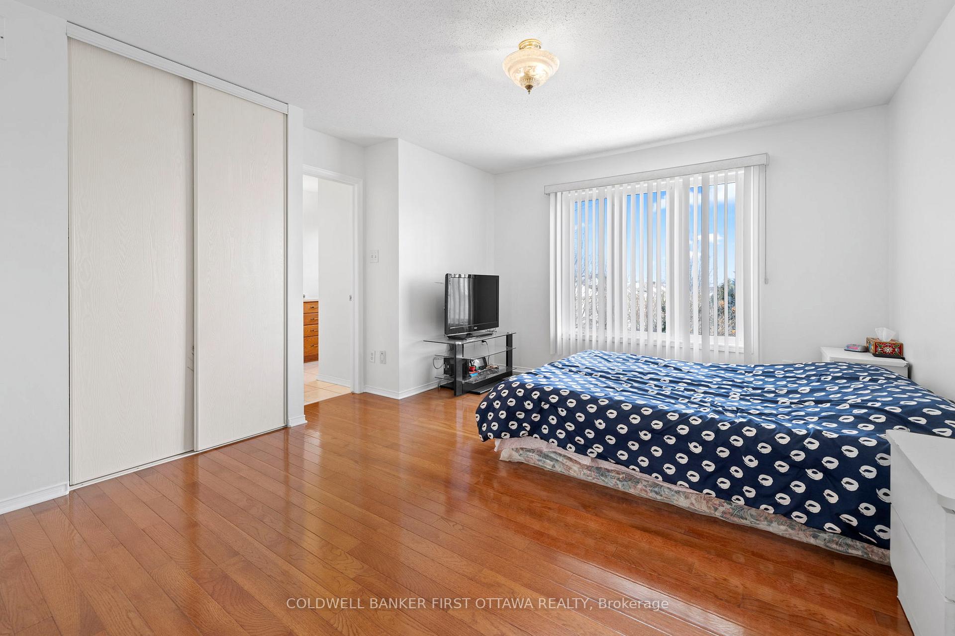 Photo 18 of 152 Flamborough Way, Ottawa, Kanata - Morgan's Grant/South March — HOMEH