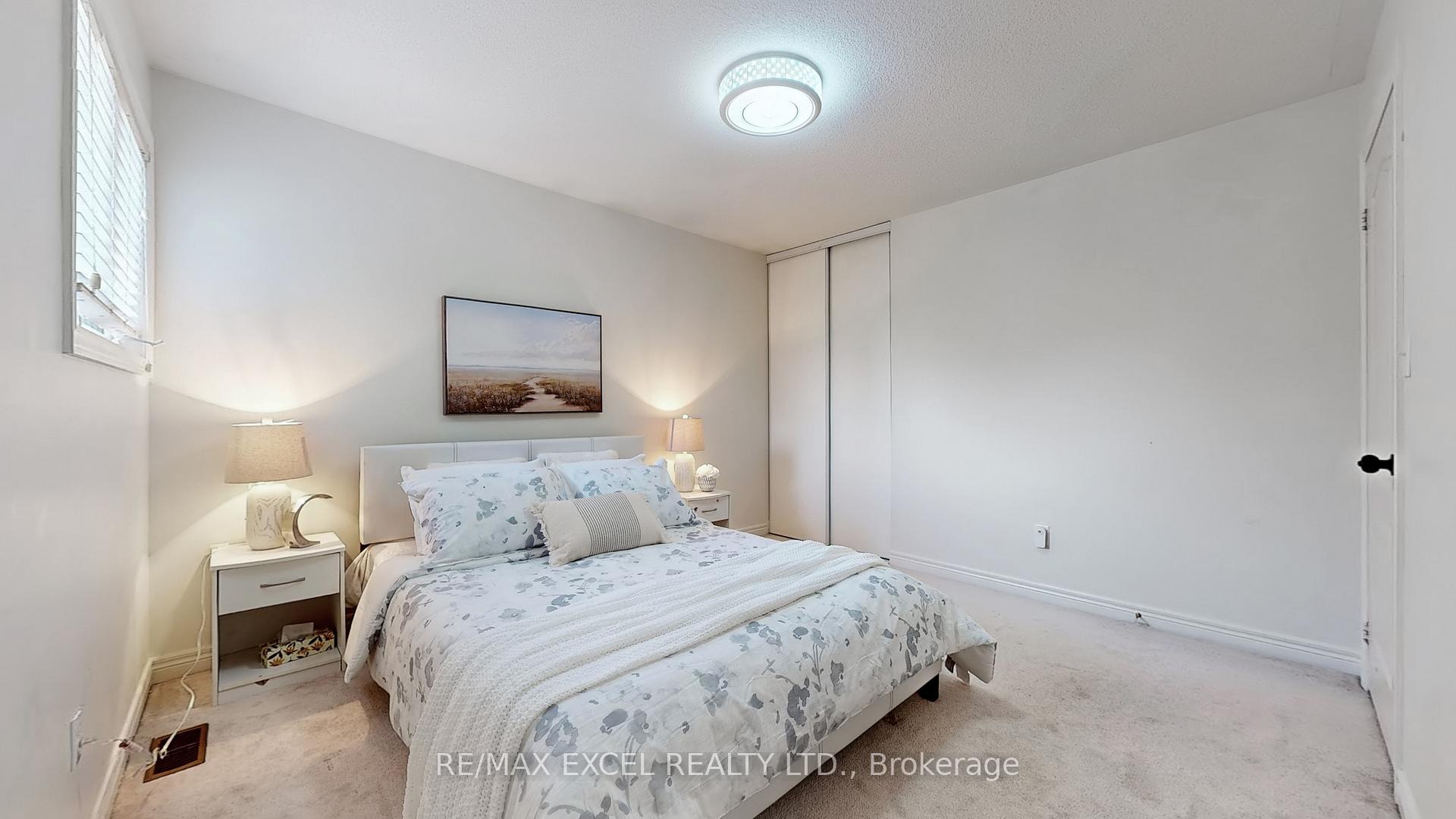 Photo 11 of 809 Cornell Rouge Boulevard, Markham, Cornell — HOMEH