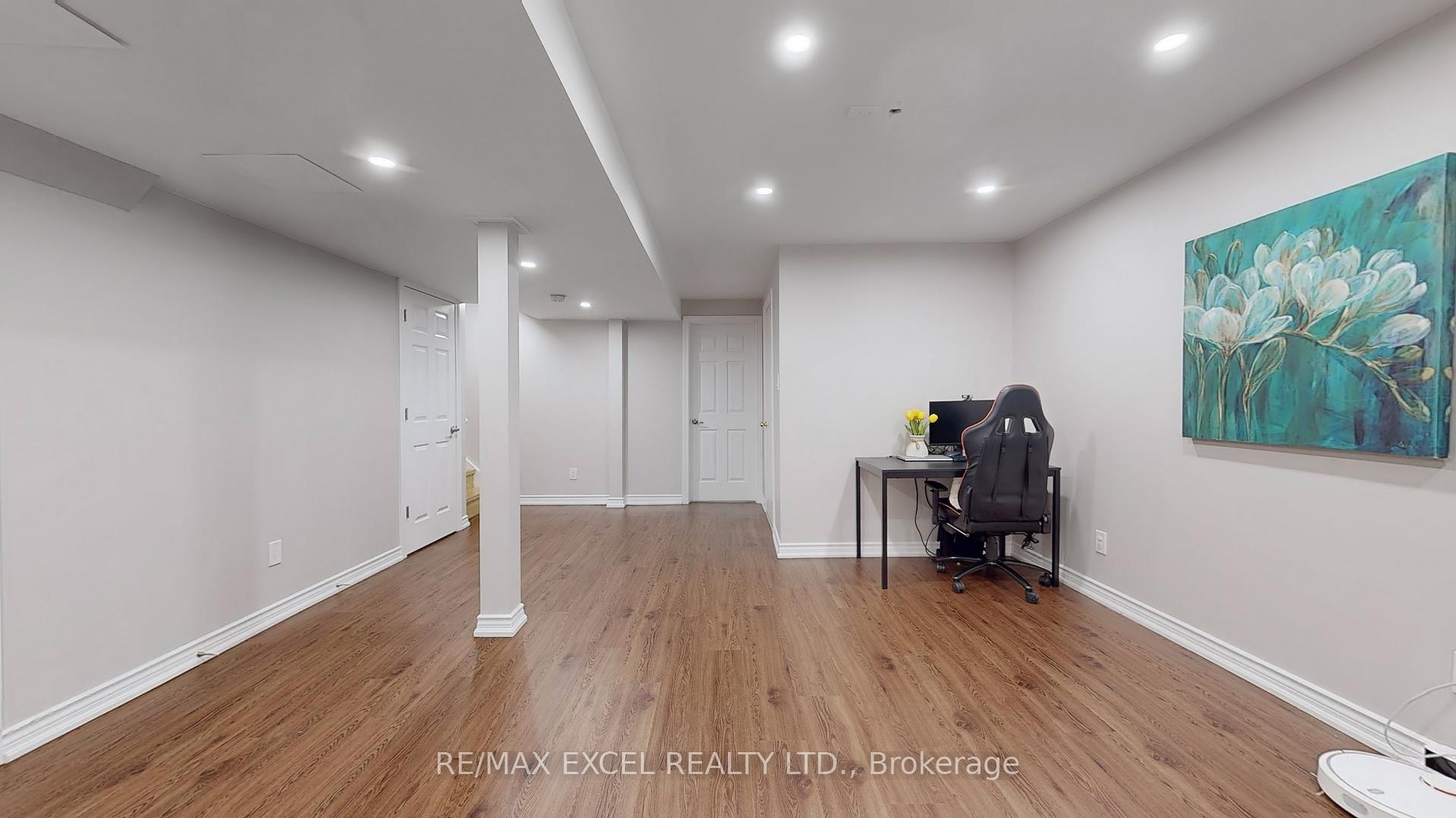 Photo 14 of 809 Cornell Rouge Boulevard, Markham, Cornell — HOMEH