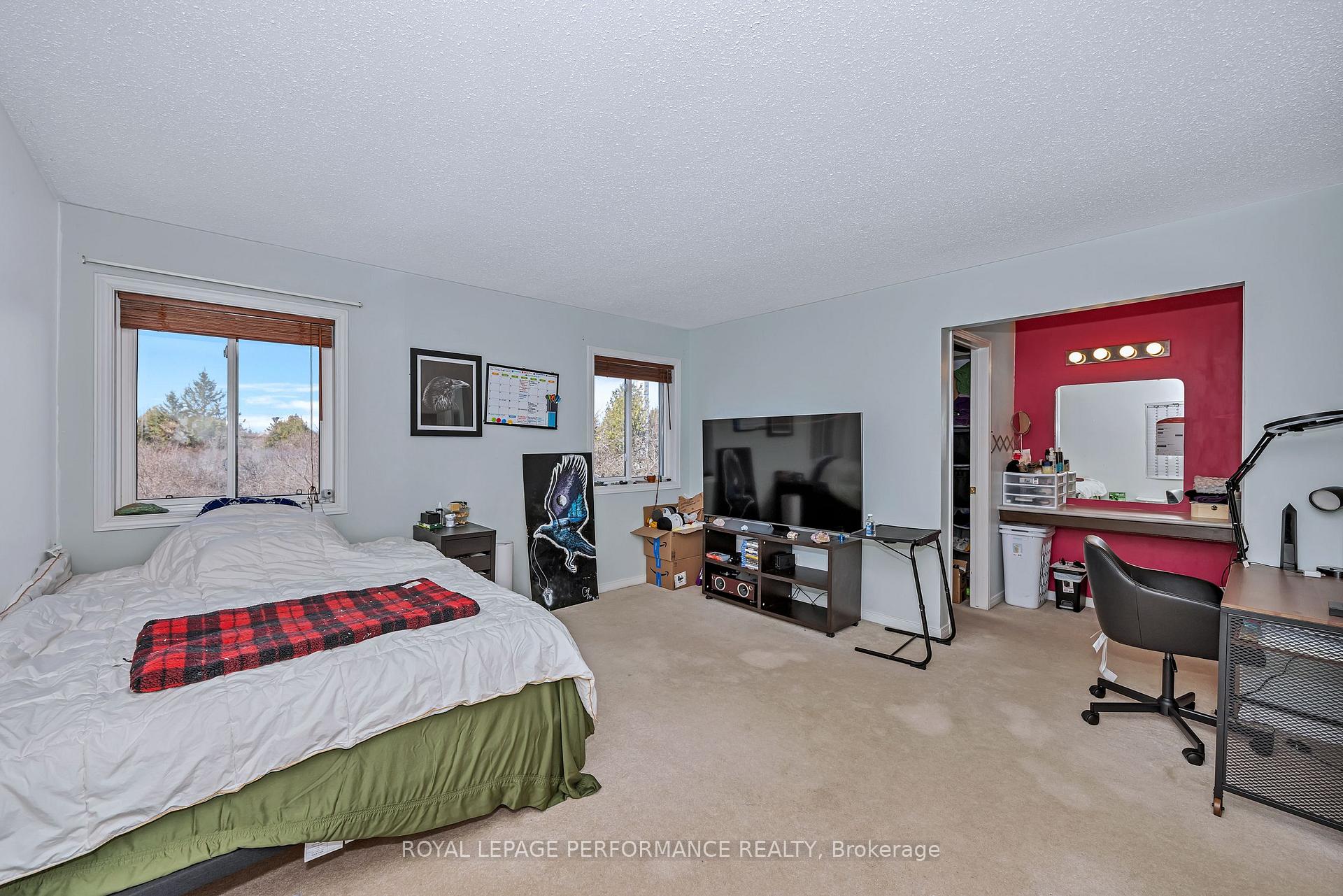 Photo 21 of 47 Birchbank Crescent, Ottawa, Kanata - Bridlewood — HOMEH
