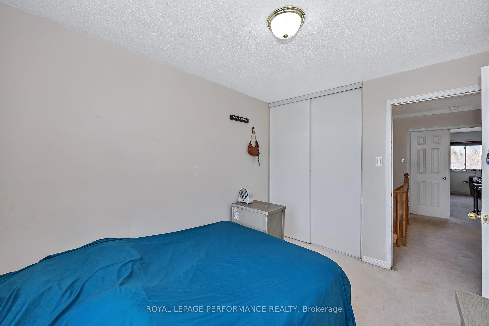 Photo 27 of 47 Birchbank Crescent, Ottawa, Kanata - Bridlewood — HOMEH