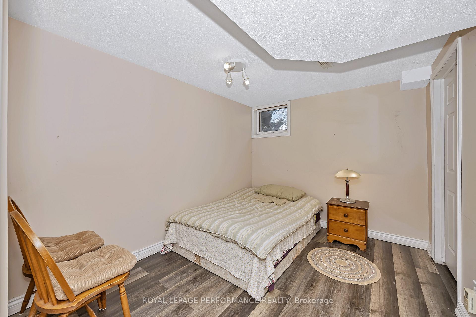 Photo 30 of 47 Birchbank Crescent, Ottawa, Kanata - Bridlewood — HOMEH