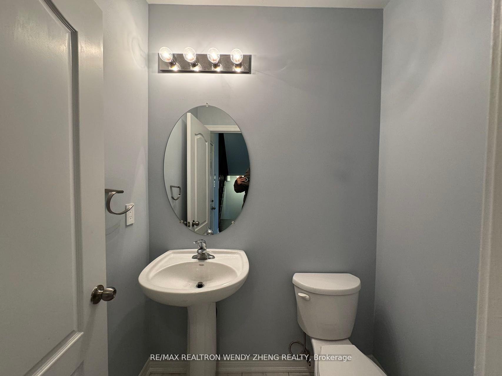 Photo 11 of 8 Stoots Street, Markham, Wismer — HOMEH