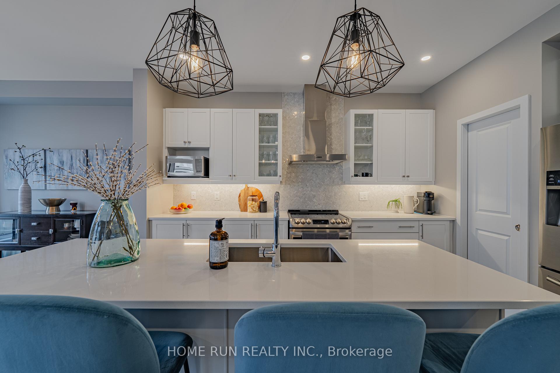 Photo 16 of 44 Thunderbolt Street, Ottawa, Kanata - Emerald Meadows/Trailwest — HOMEH