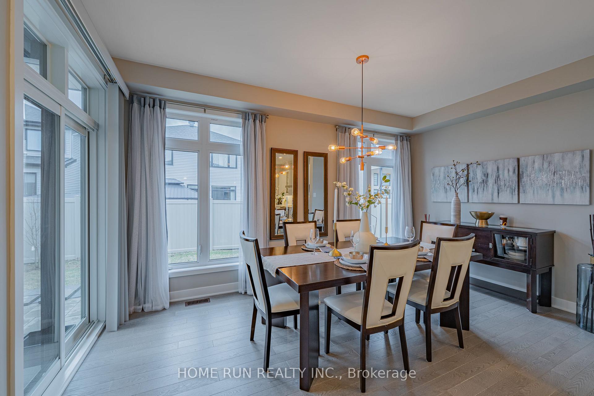 Photo 19 of 44 Thunderbolt Street, Ottawa, Kanata - Emerald Meadows/Trailwest — HOMEH