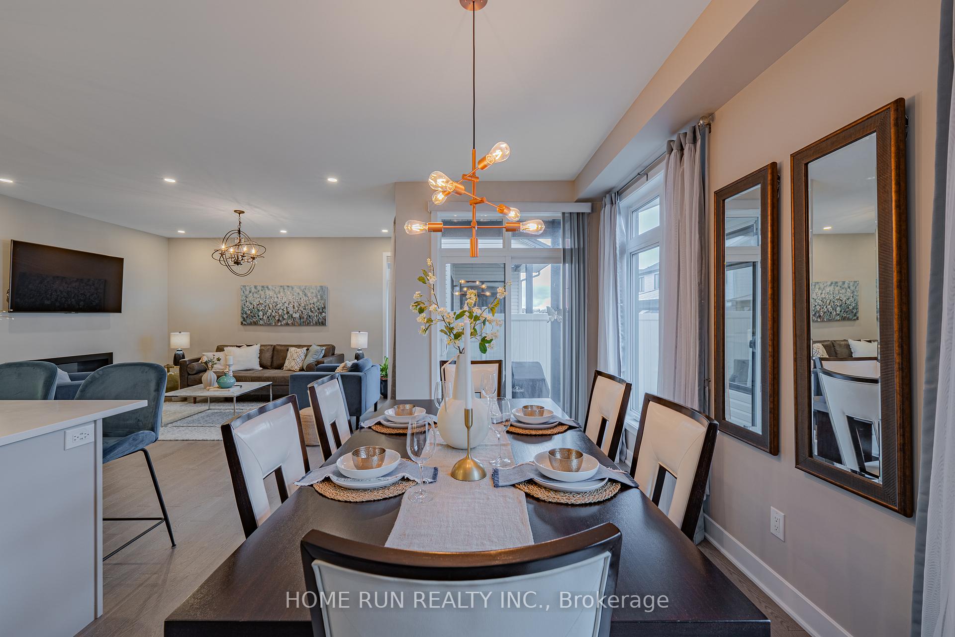 Photo 23 of 44 Thunderbolt Street, Ottawa, Kanata - Emerald Meadows/Trailwest — HOMEH