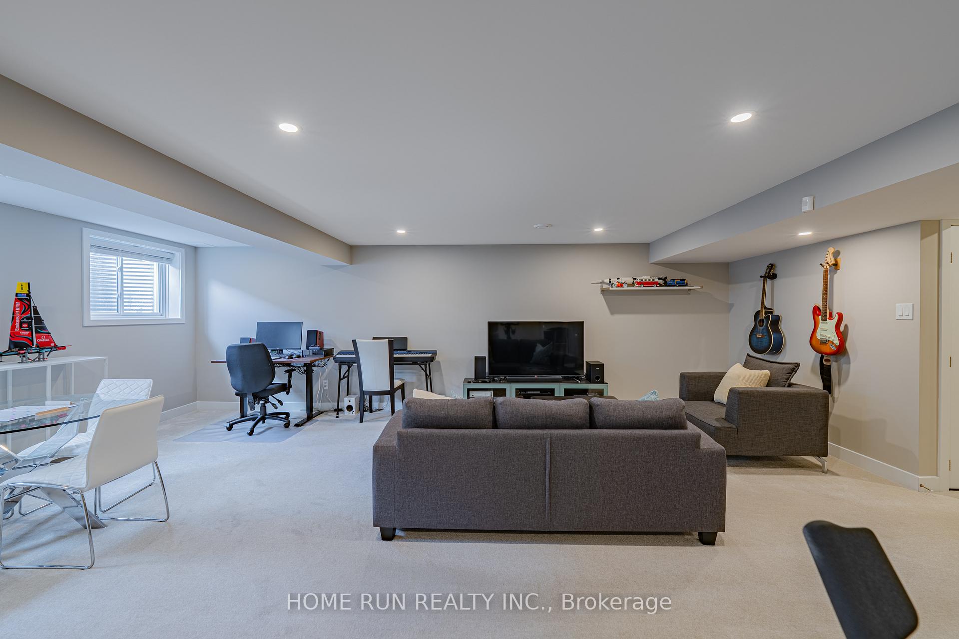 Photo 50 of 44 Thunderbolt Street, Ottawa, Kanata - Emerald Meadows/Trailwest — HOMEH