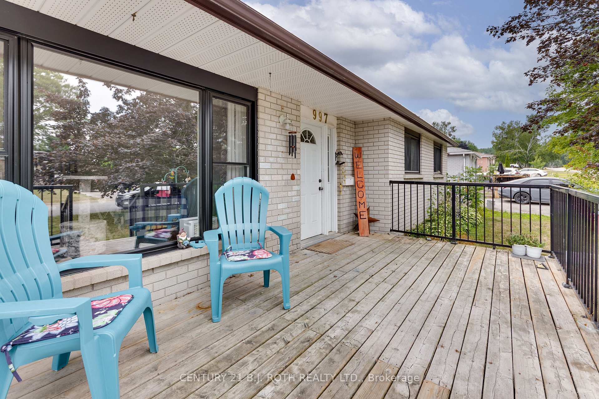 Photo 4 of 997 Glen Bogie Crescent, Midland — HOMEH