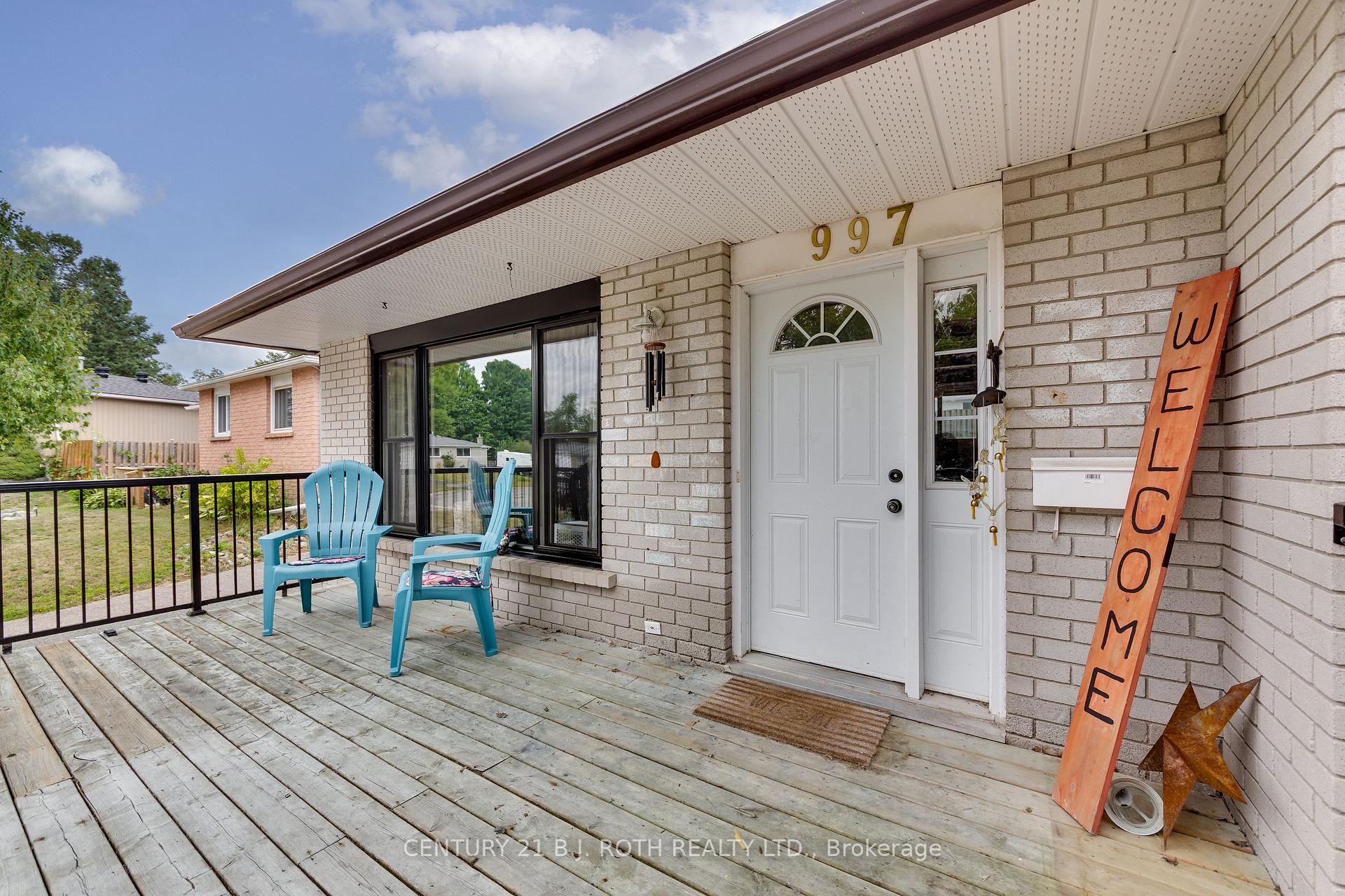 Photo 5 of 997 Glen Bogie Crescent, Midland — HOMEH