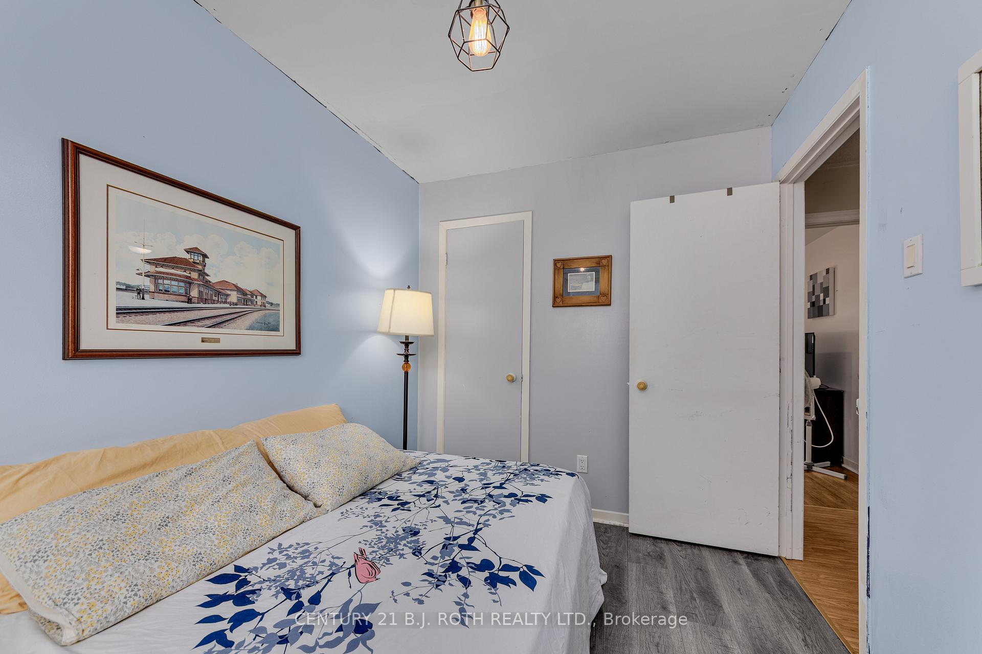 Photo 27 of 997 Glen Bogie Crescent, Midland — HOMEH