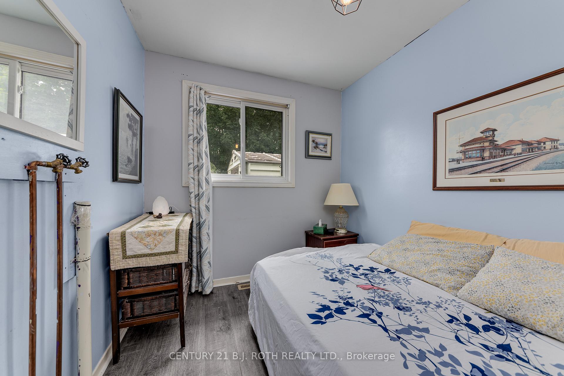 Photo 28 of 997 Glen Bogie Crescent, Midland — HOMEH