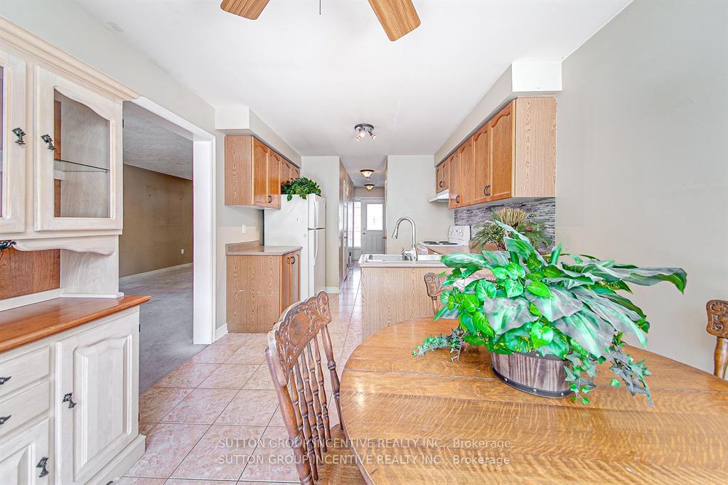 Photo 10 of 2318 Warrington Way, Innisfil, Alcona — HOMEH