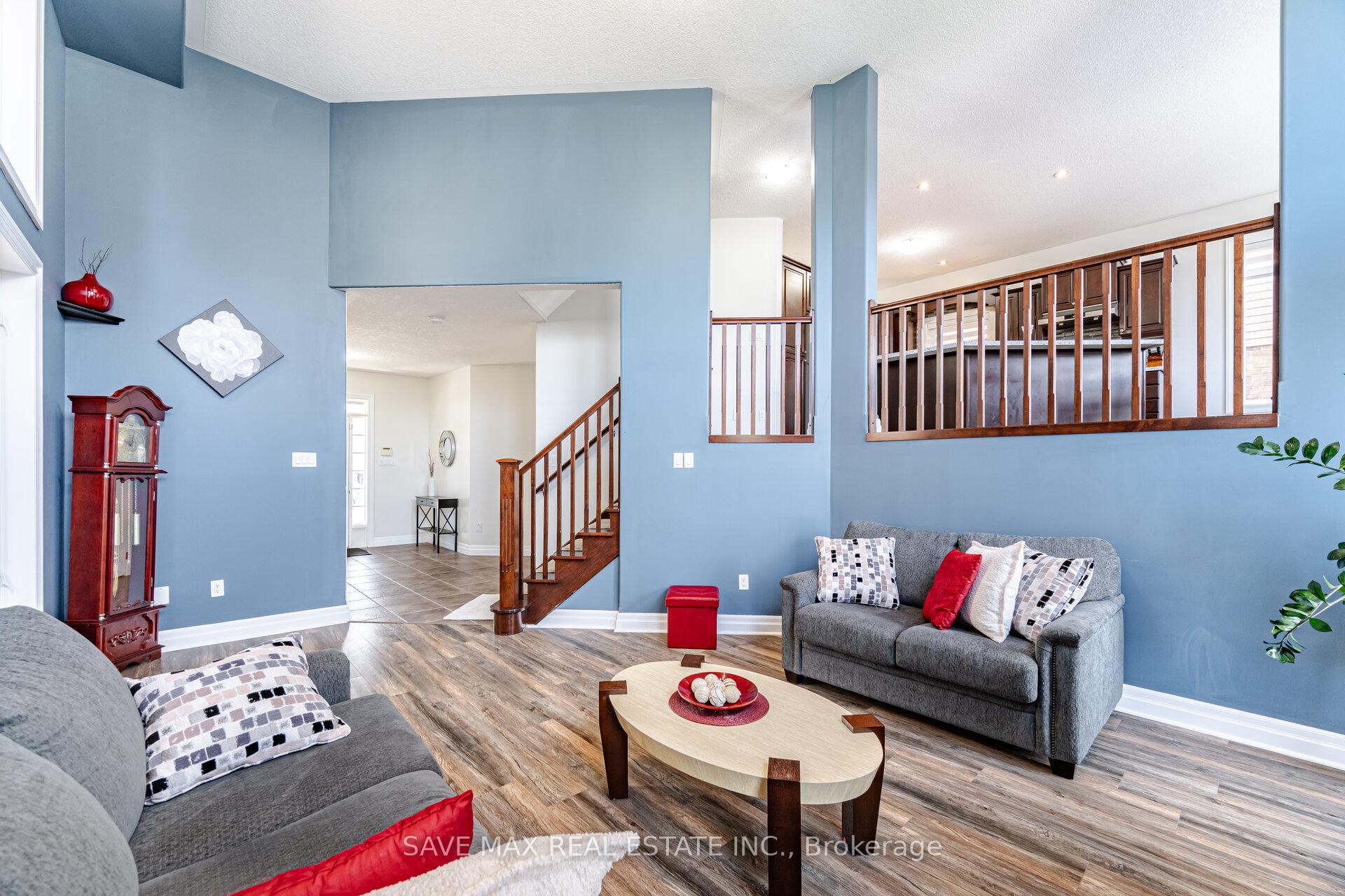 Photo 10 of 334 Zeller Drive, Kitchener, Grand River South — HOMEH