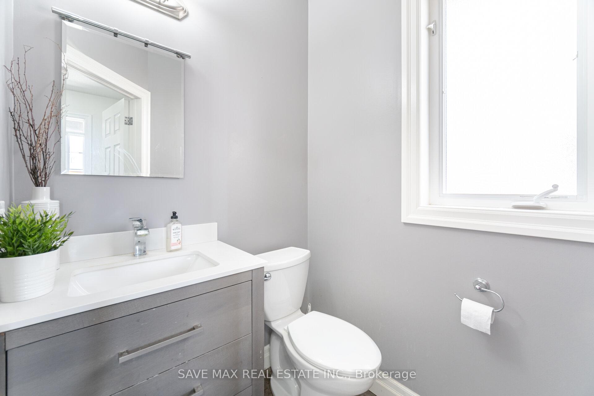 Photo 12 of 334 Zeller Drive, Kitchener, Grand River South — HOMEH