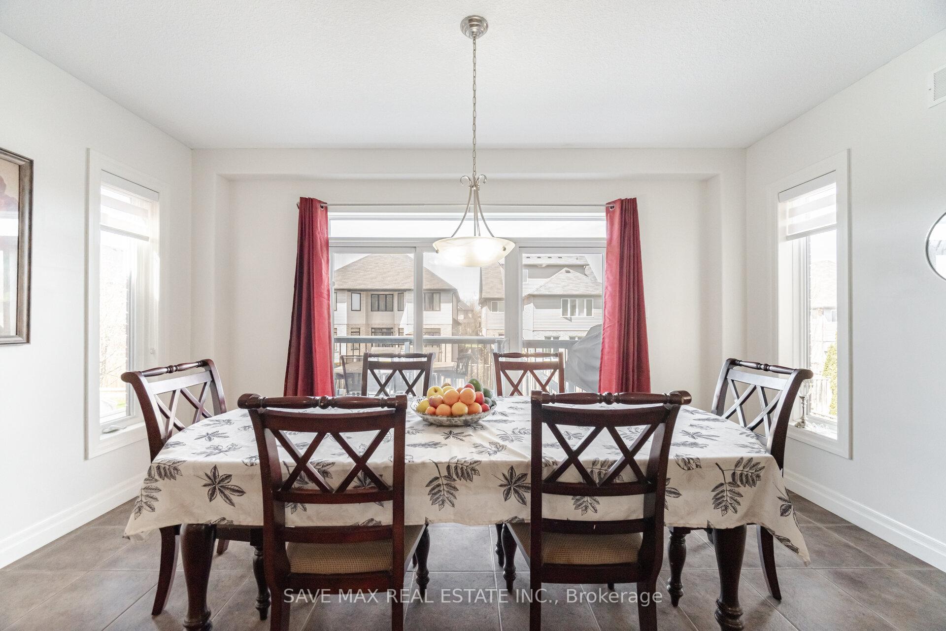Photo 17 of 334 Zeller Drive, Kitchener, Grand River South — HOMEH