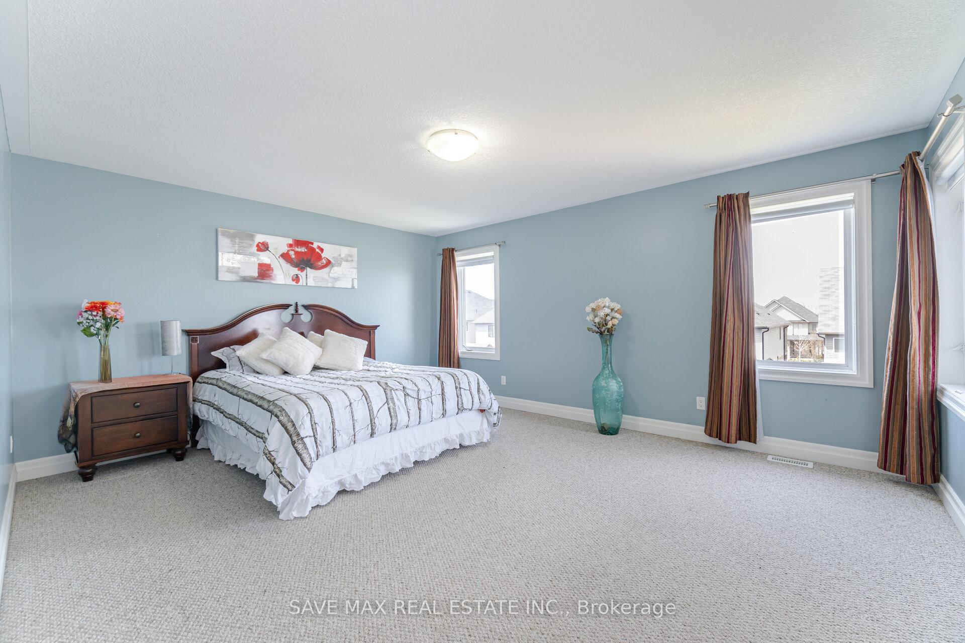 Photo 26 of 334 Zeller Drive, Kitchener, Grand River South — HOMEH