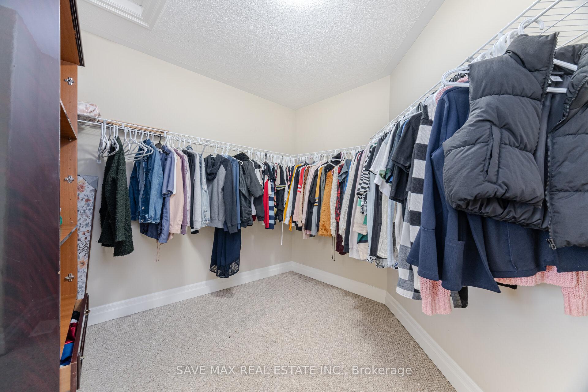 Photo 31 of 334 Zeller Drive, Kitchener, Grand River South — HOMEH