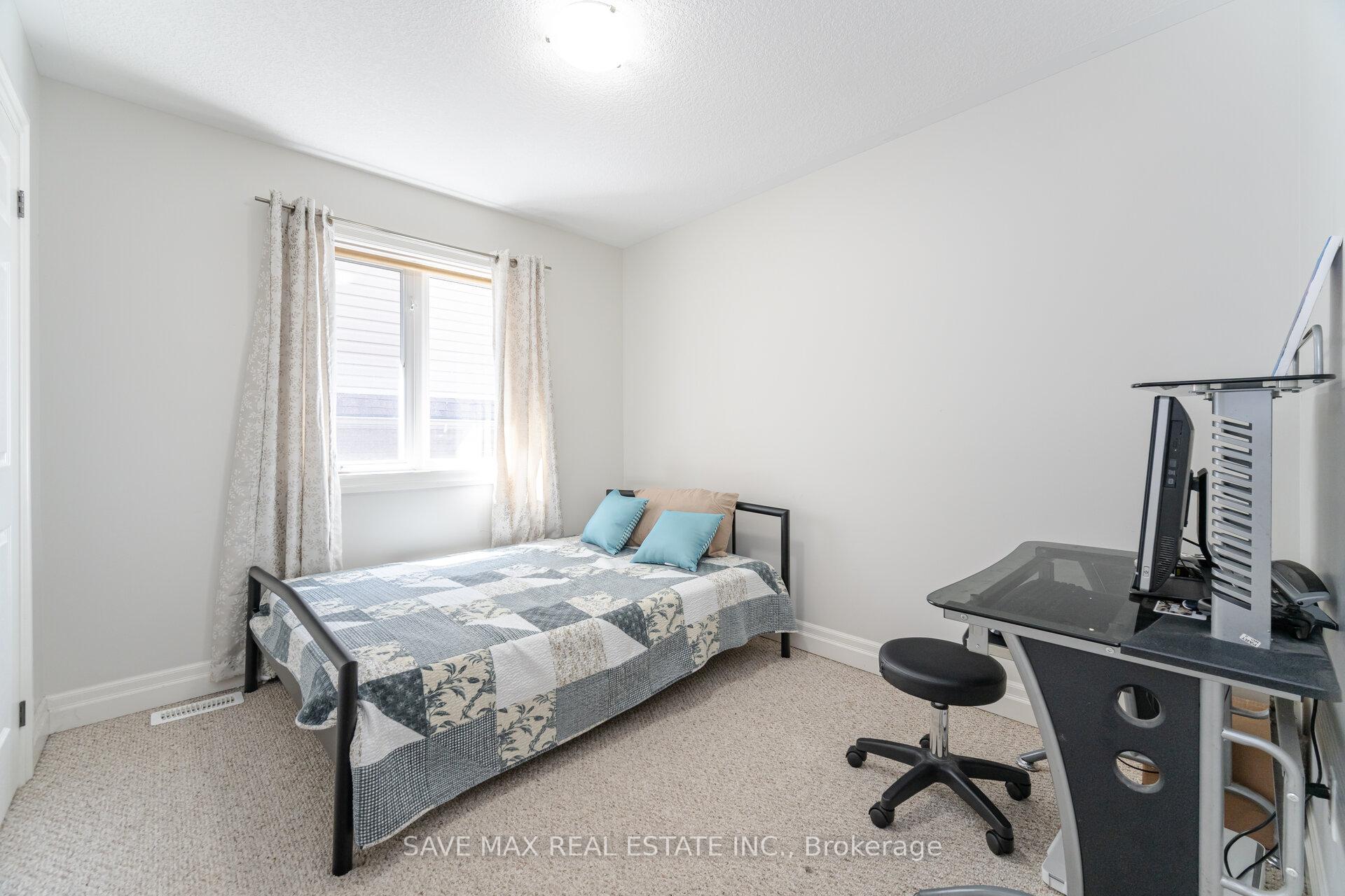 Photo 32 of 334 Zeller Drive, Kitchener, Grand River South — HOMEH