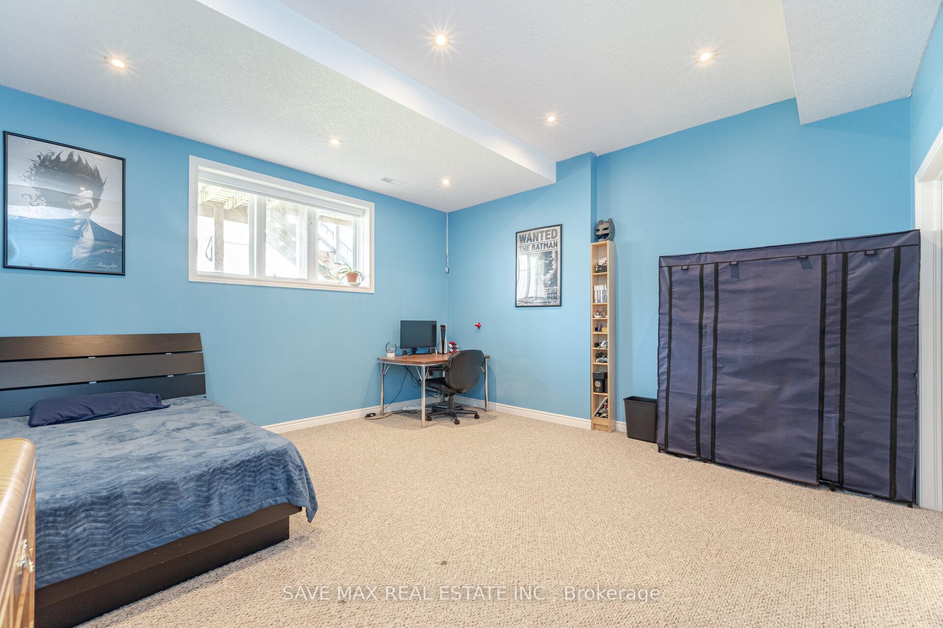 Photo 33 of 334 Zeller Drive, Kitchener, Grand River South — HOMEH