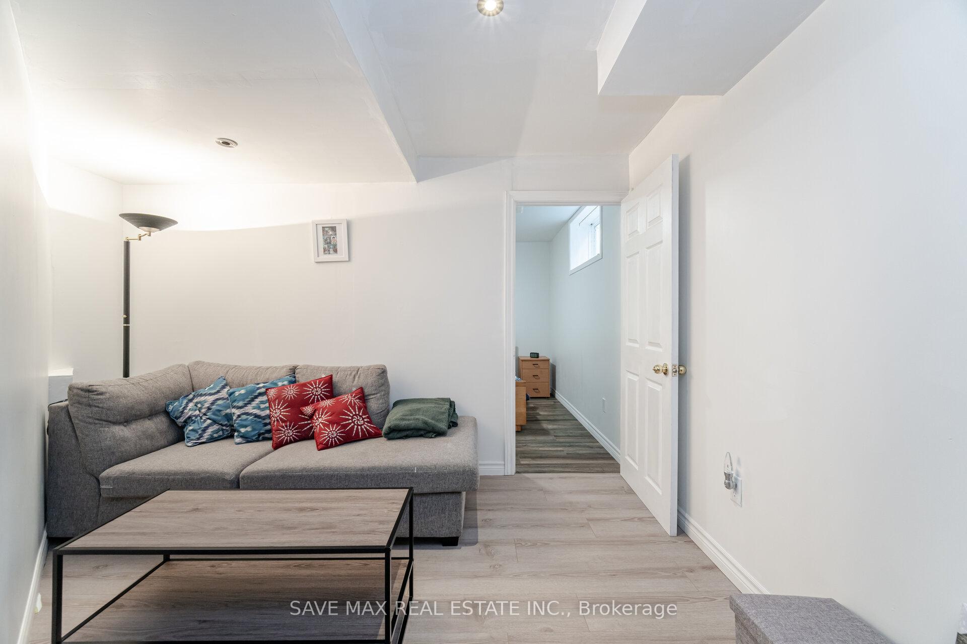Photo 40 of 334 Zeller Drive, Kitchener, Grand River South — HOMEH