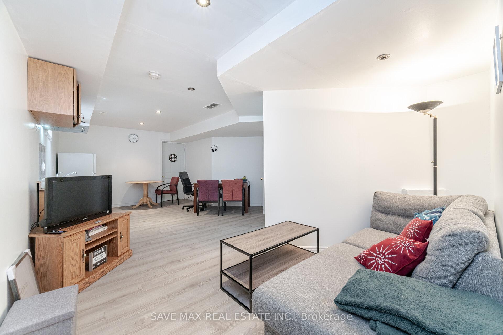 Photo 41 of 334 Zeller Drive, Kitchener, Grand River South — HOMEH