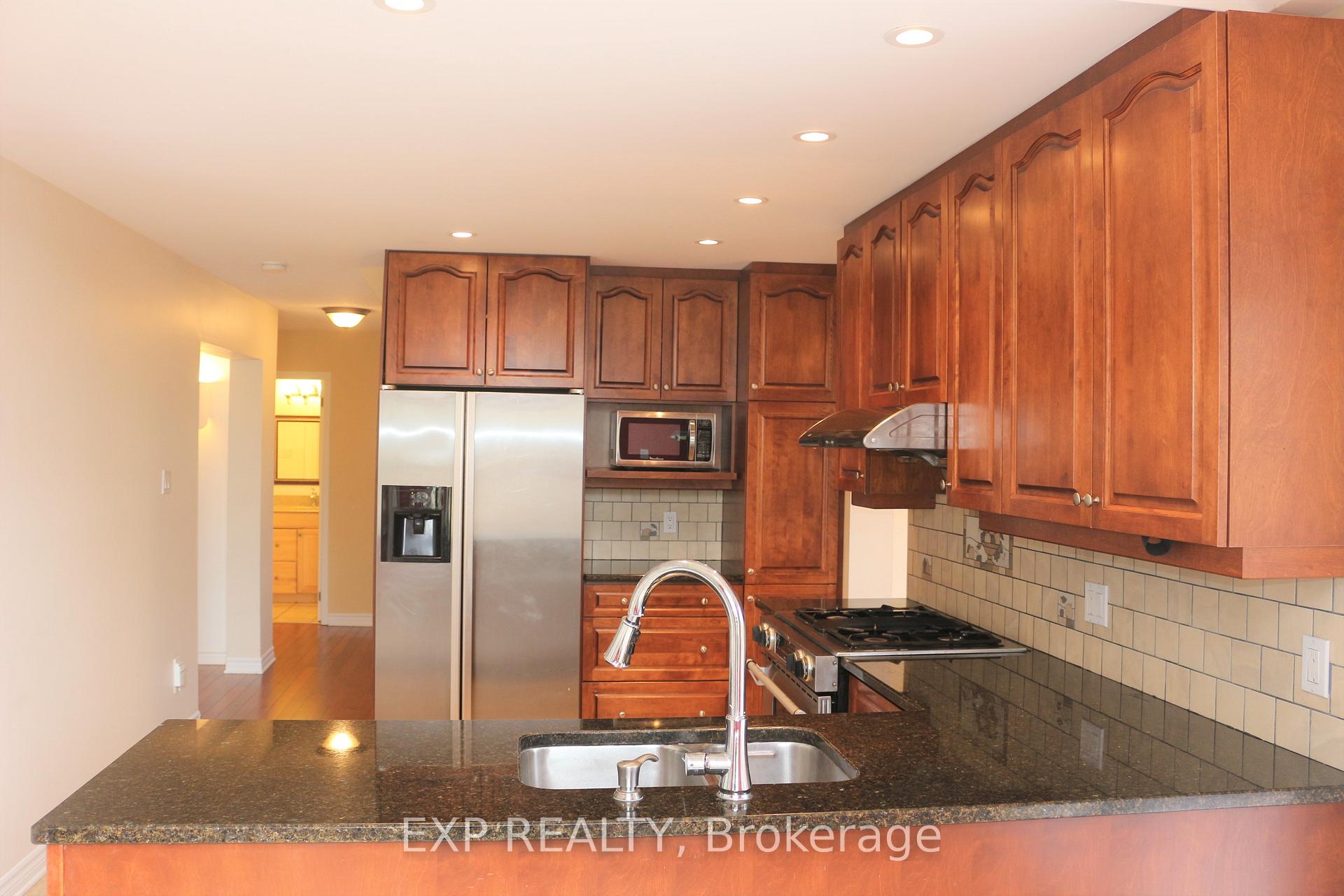 Photo 13 of 159 Palomino Drive, Ottawa, Kanata - Bridlewood — HOMEH