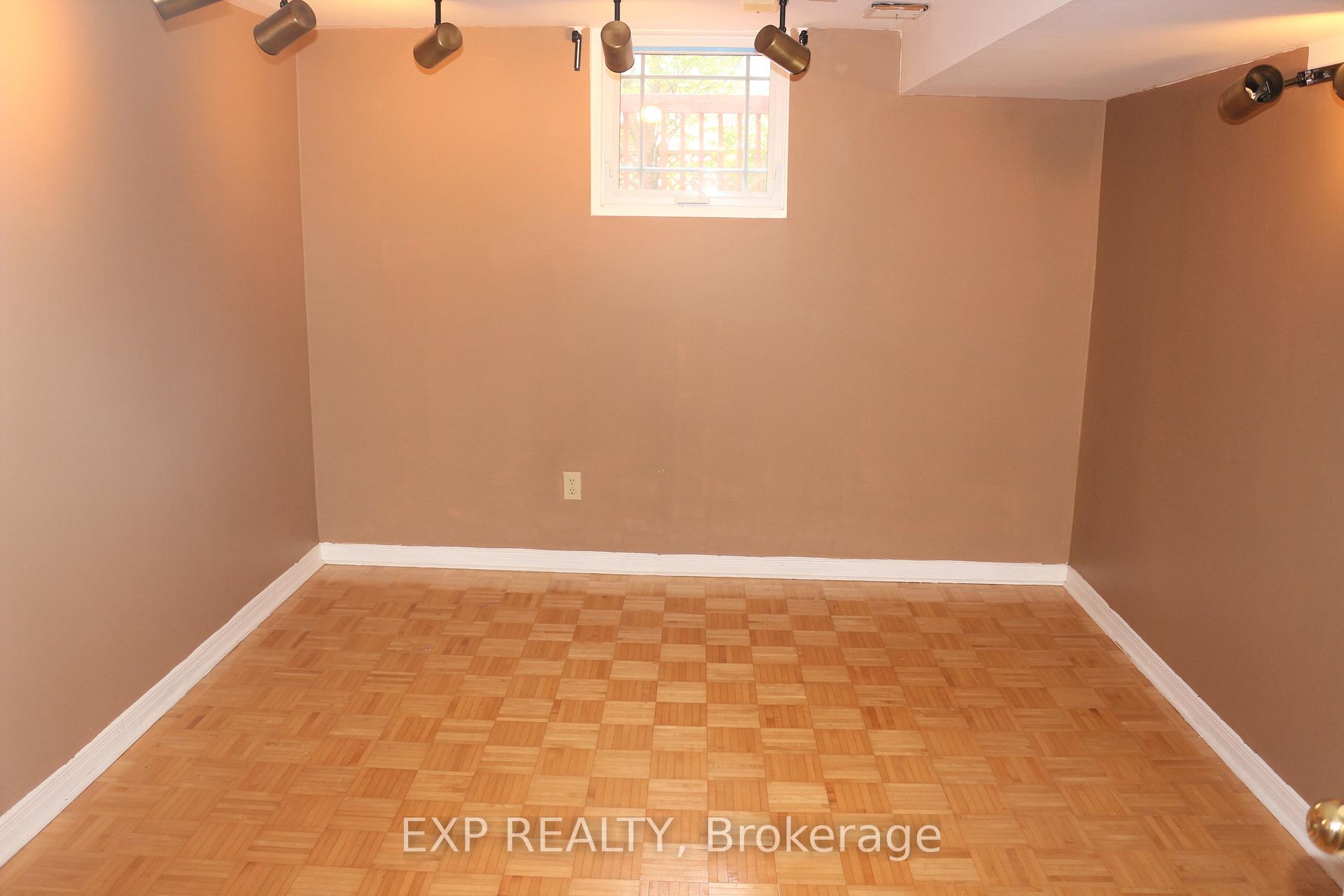 Photo 29 of 159 Palomino Drive, Ottawa, Kanata - Bridlewood — HOMEH