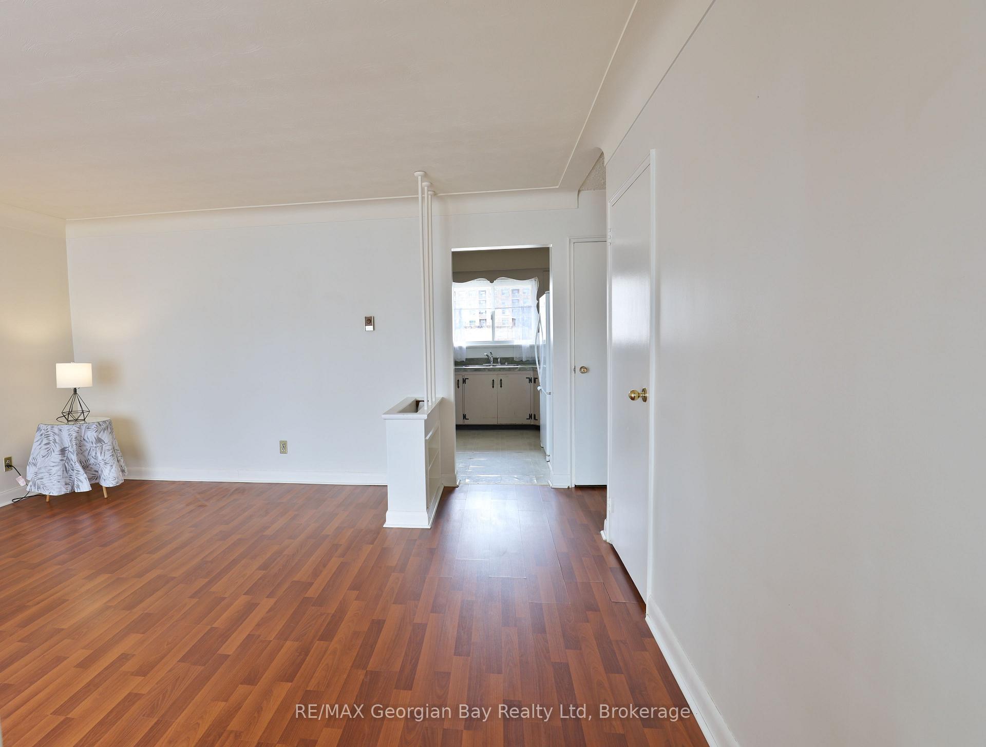Photo 4 of 324 Norene Street, Midland — HOMEH