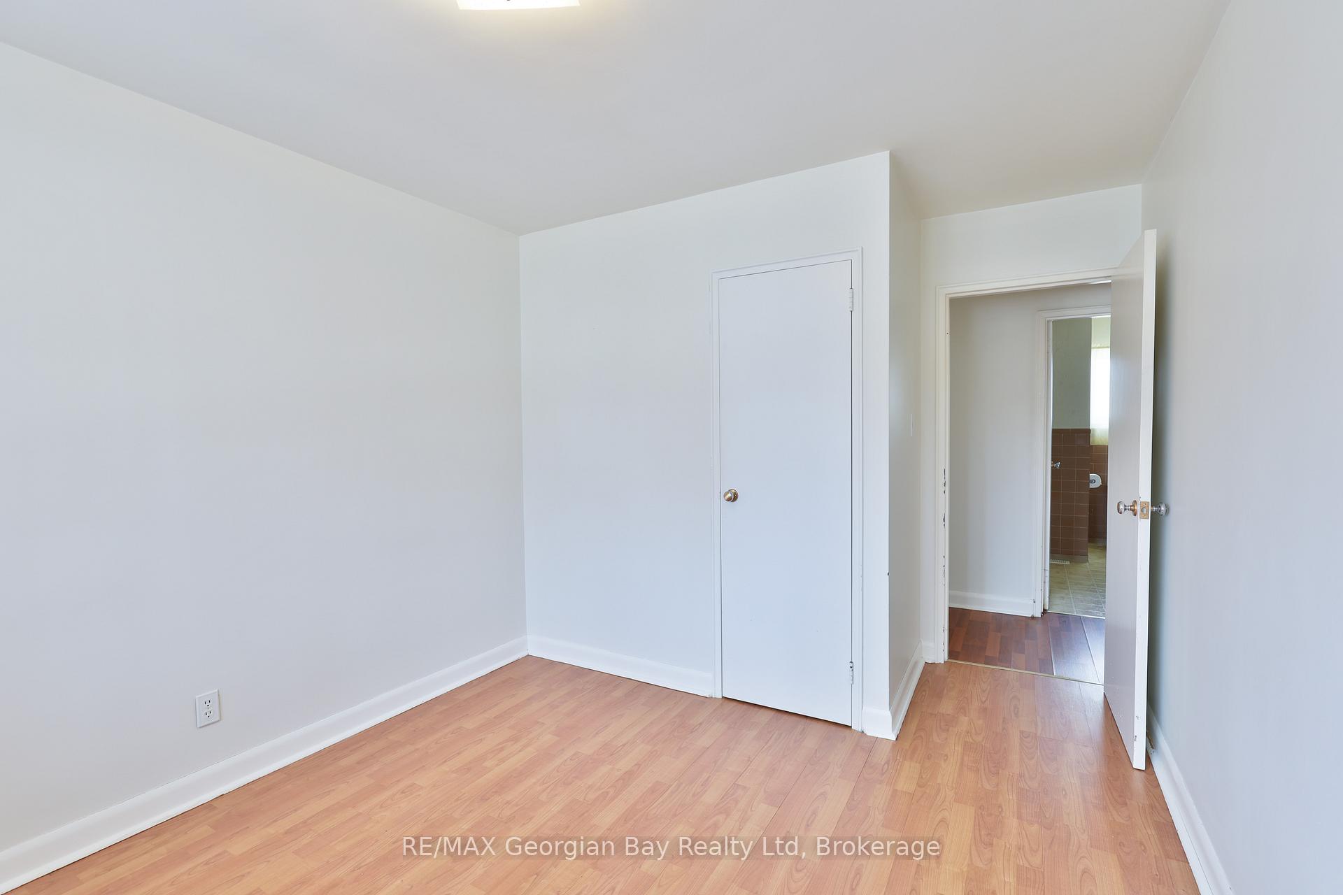 Photo 12 of 324 Norene Street, Midland — HOMEH