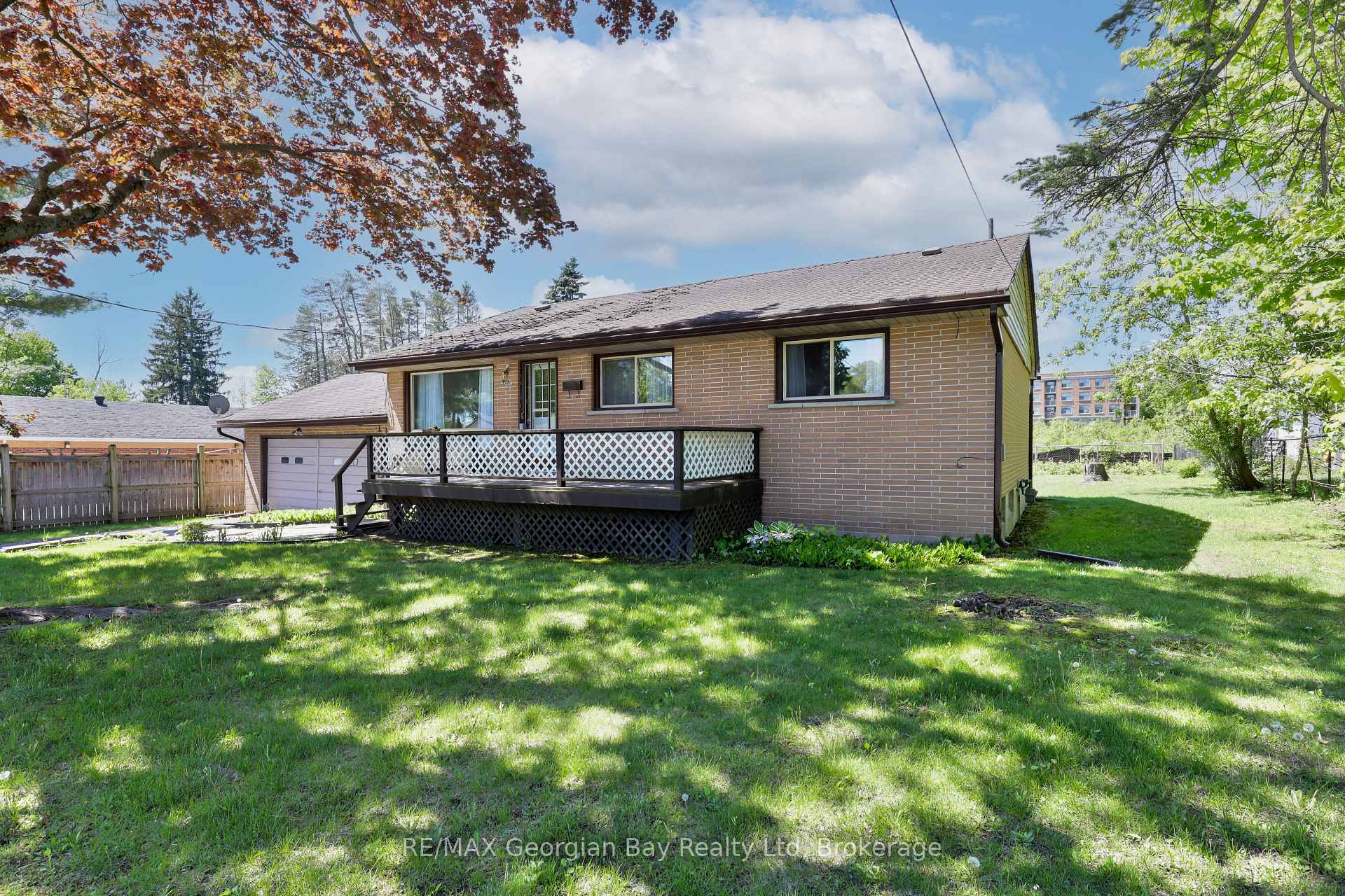 Photo 19 of 324 Norene Street, Midland — HOMEH