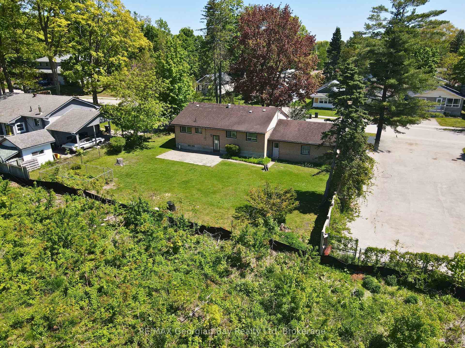 Photo 23 of 324 Norene Street, Midland — HOMEH