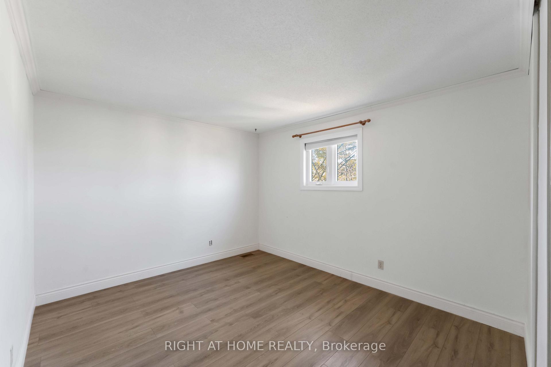 Photo 24 of 144 Glamorgan Drive, Ottawa, Kanata - Glencairn/Hazeldean — HOMEH