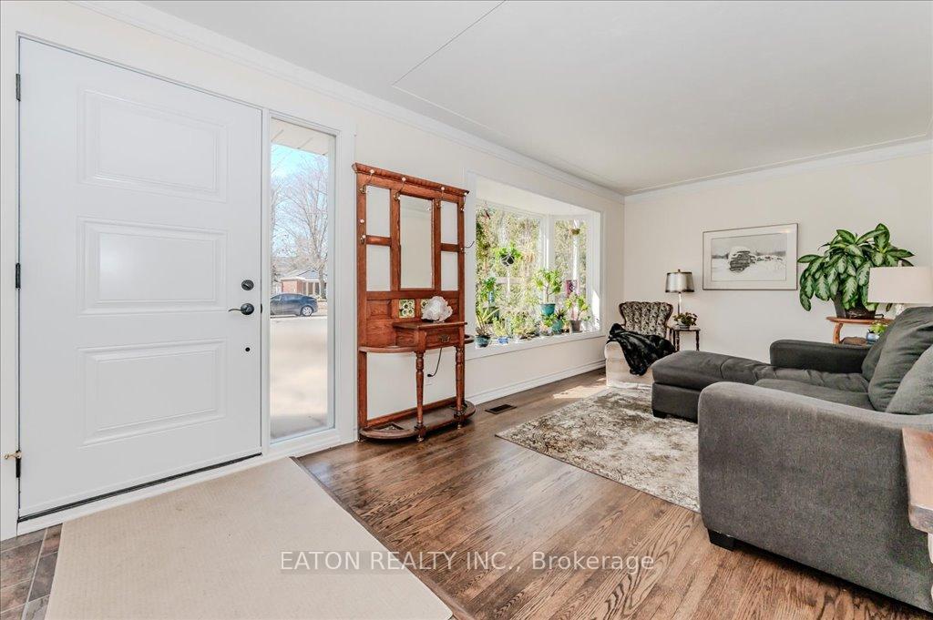Photo 5 of 52 Avon Road, Kitchener — HOMEH