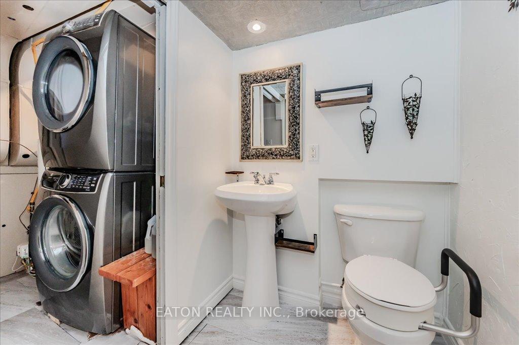 Photo 30 of 52 Avon Road, Kitchener — HOMEH