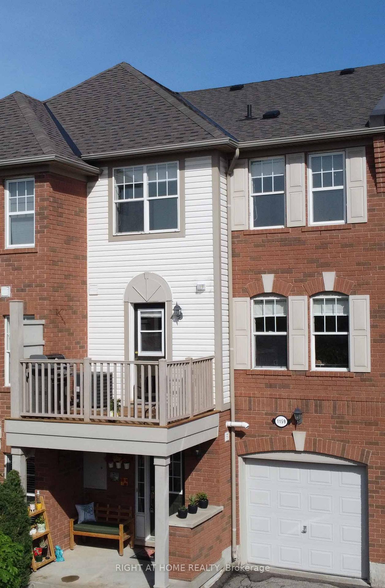 Front of 1159 Mcdowell Crescent