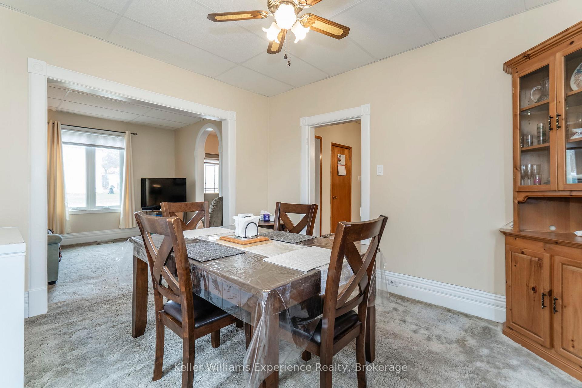 Photo 8 of 223 Lindsay Street, Midland — HOMEH