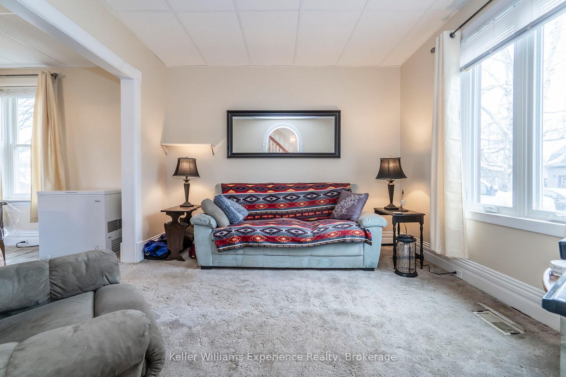 Photo 10 of 223 Lindsay Street, Midland — HOMEH