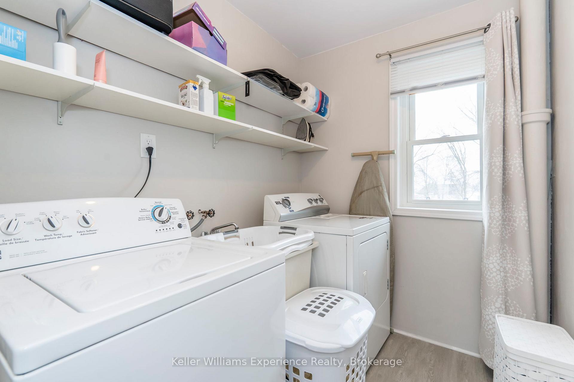 Photo 16 of 223 Lindsay Street, Midland — HOMEH