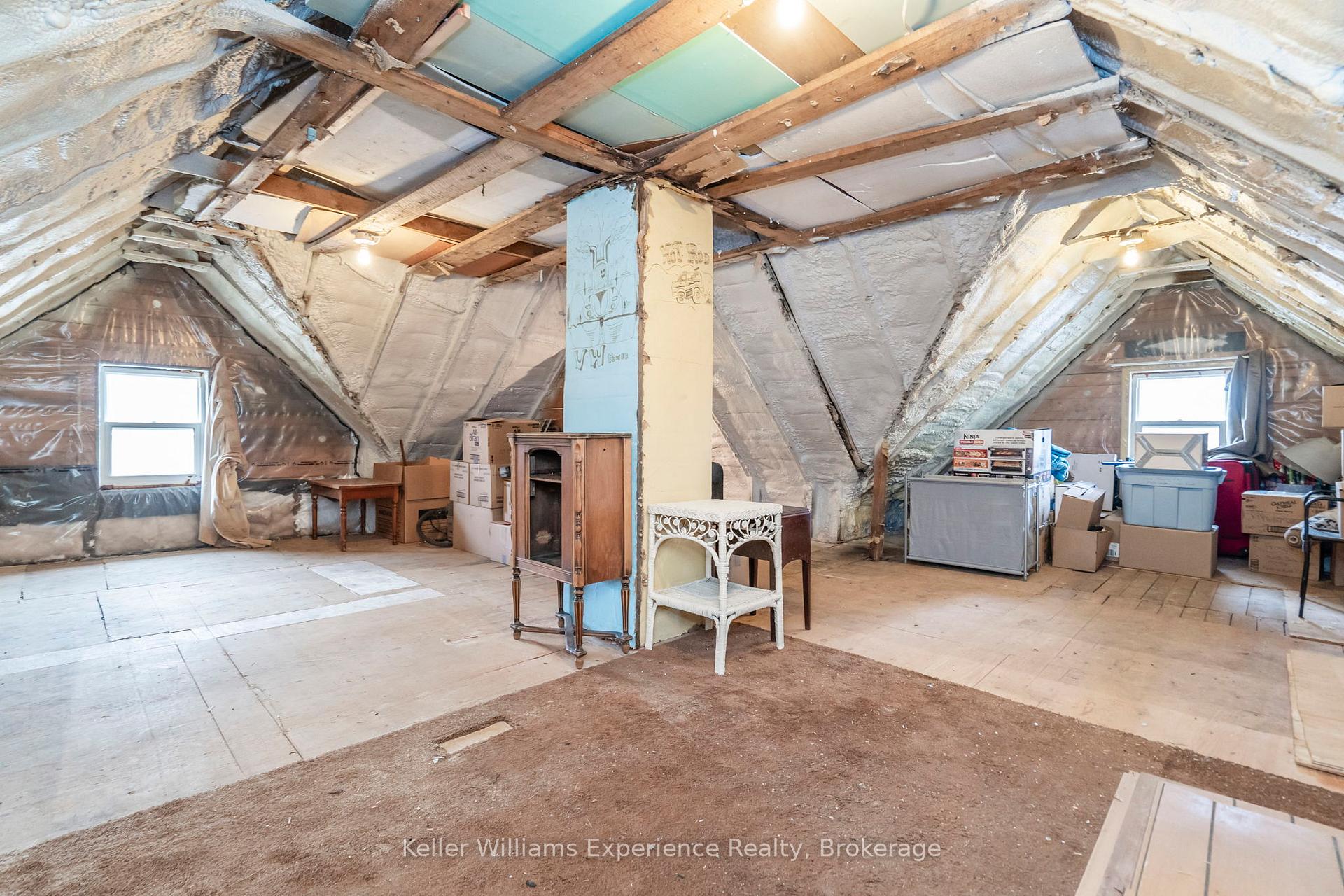 Photo 17 of 223 Lindsay Street, Midland — HOMEH