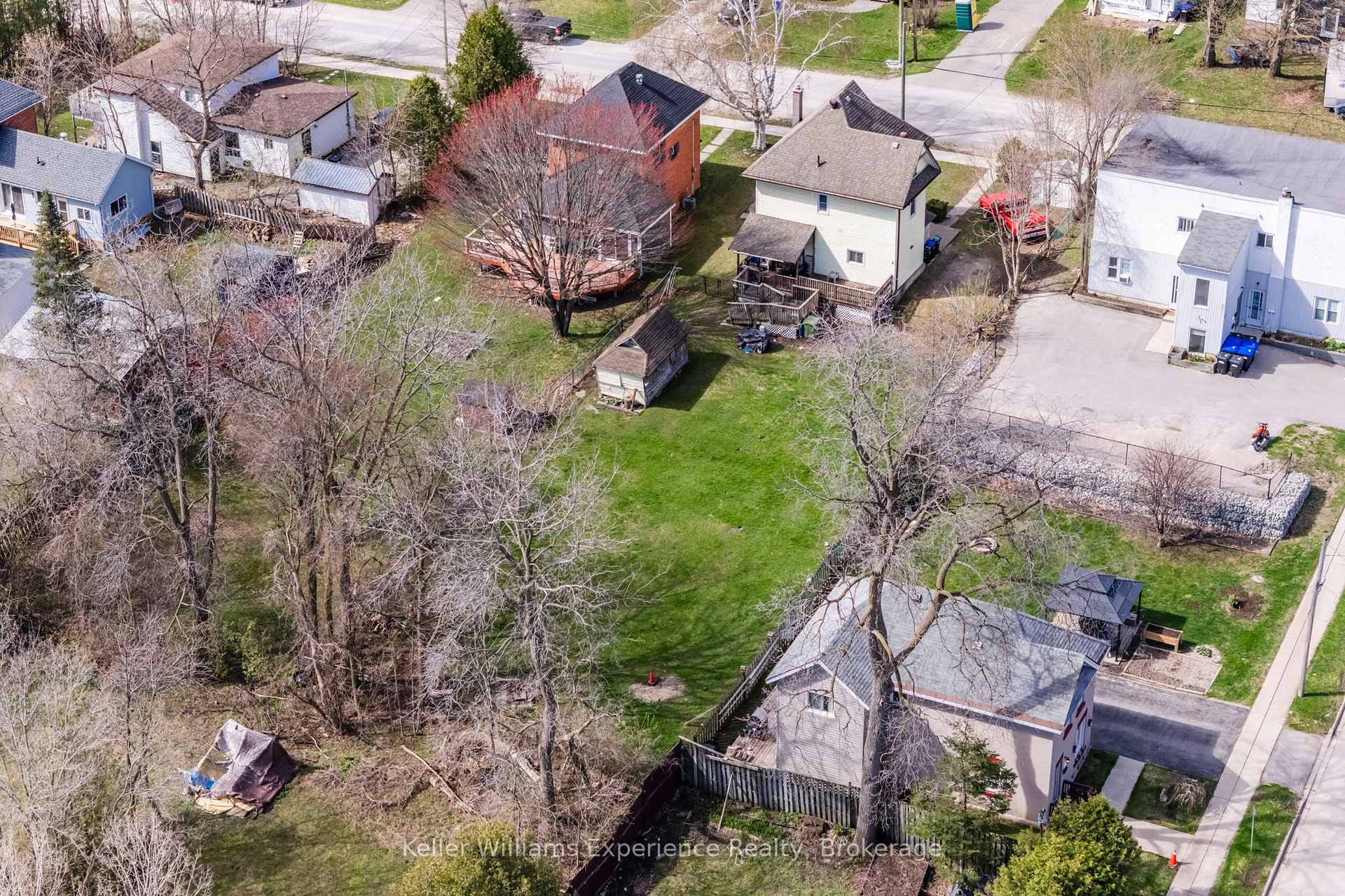 Photo 18 of 223 Lindsay Street, Midland — HOMEH