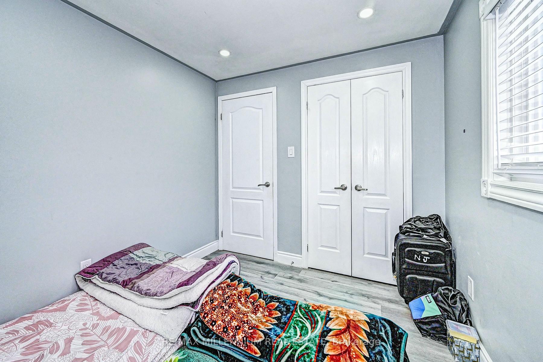 Photo 17 of 144 Markwood Drive, Kitchener — HOMEH