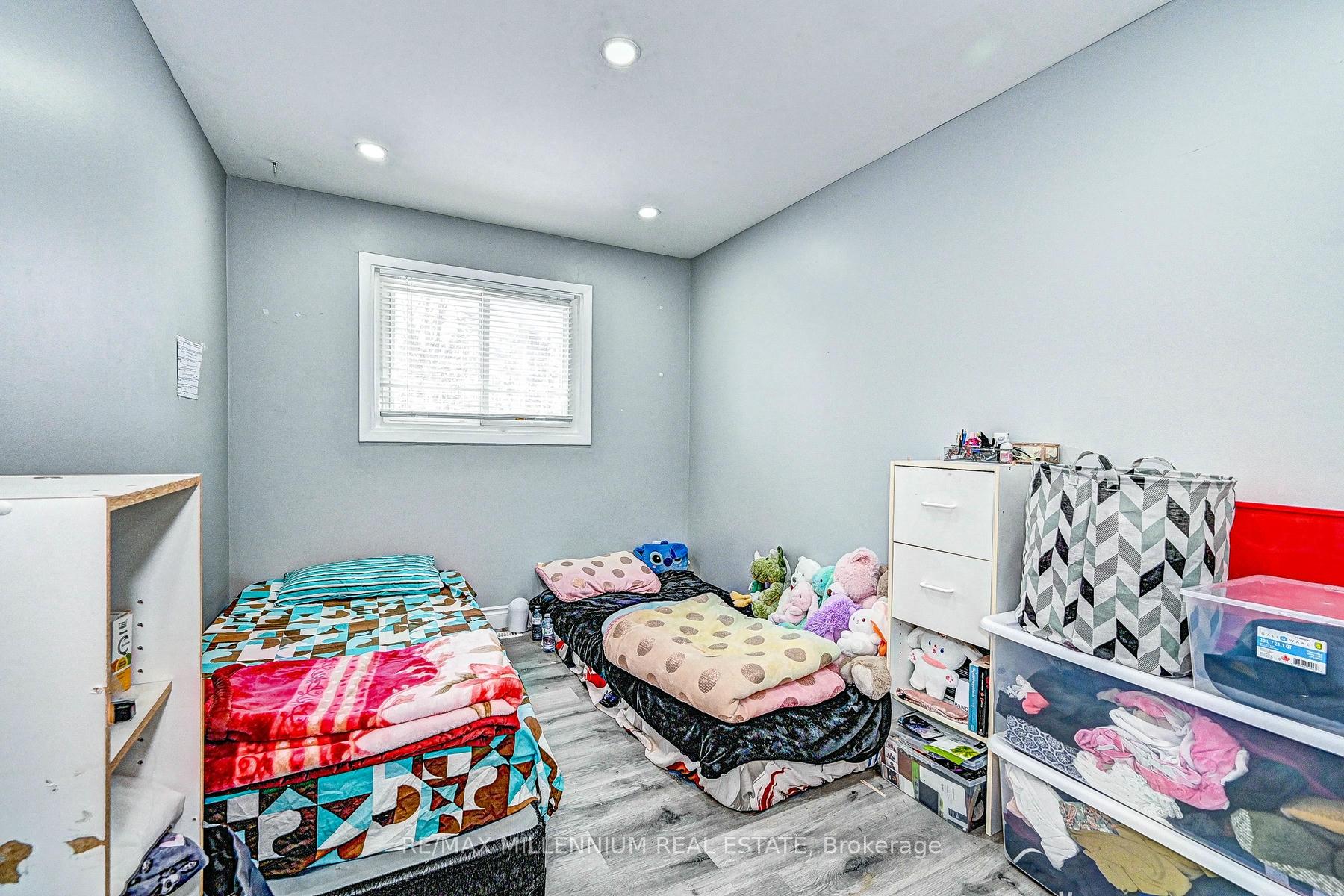 Photo 20 of 144 Markwood Drive, Kitchener — HOMEH