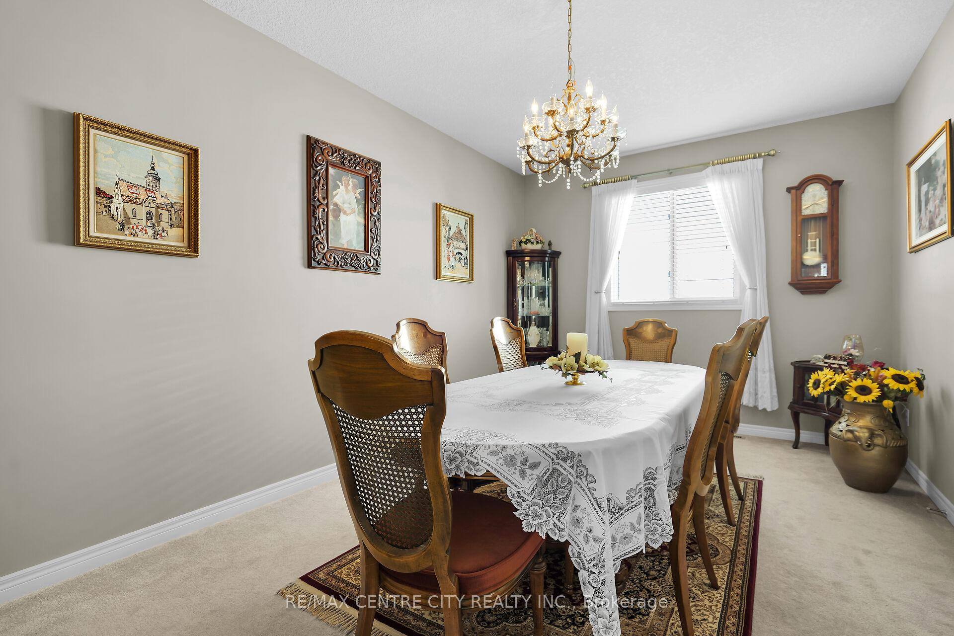 Photo 20 of 9 Willard Crescent, Middlesex Centre, Kilworth — HOMEH