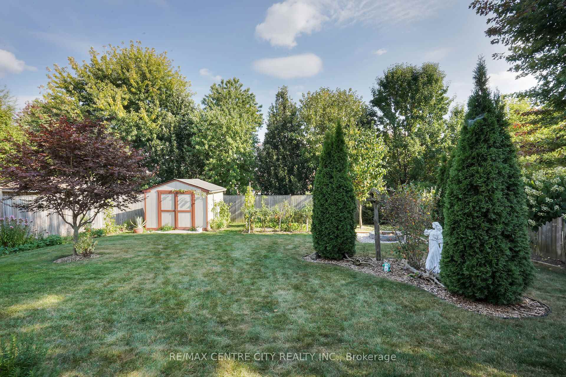 Photo 43 of 9 Willard Crescent, Middlesex Centre, Kilworth — HOMEH