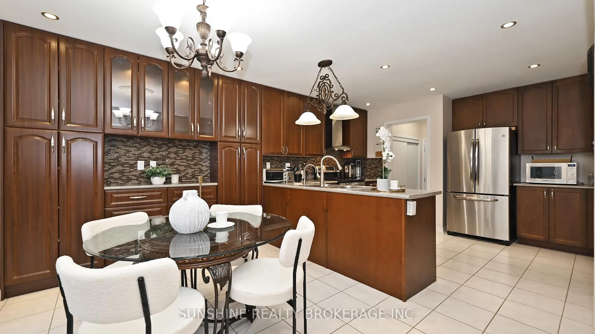 Photo 19 of 211 Monaghan Crescent, Milton, Willmott — HOMEH
