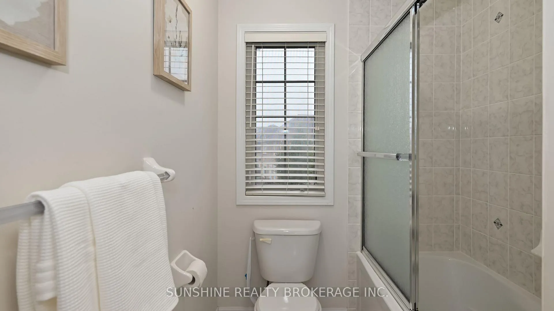 Photo 40 of 211 Monaghan Crescent, Milton, Willmott — HOMEH