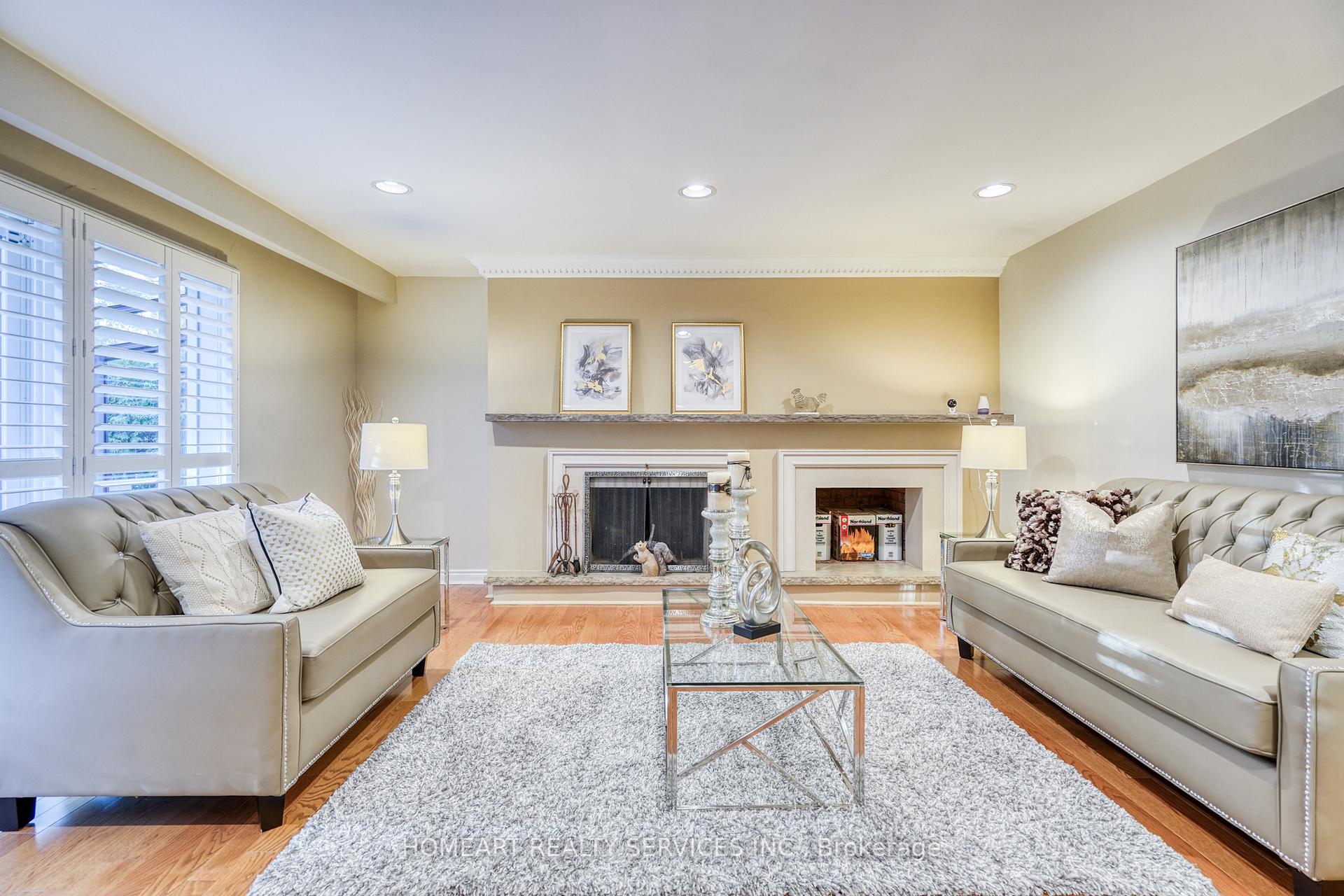 Photo 13 of 36 Johnson Street, Markham, Thornhill — HOMEH