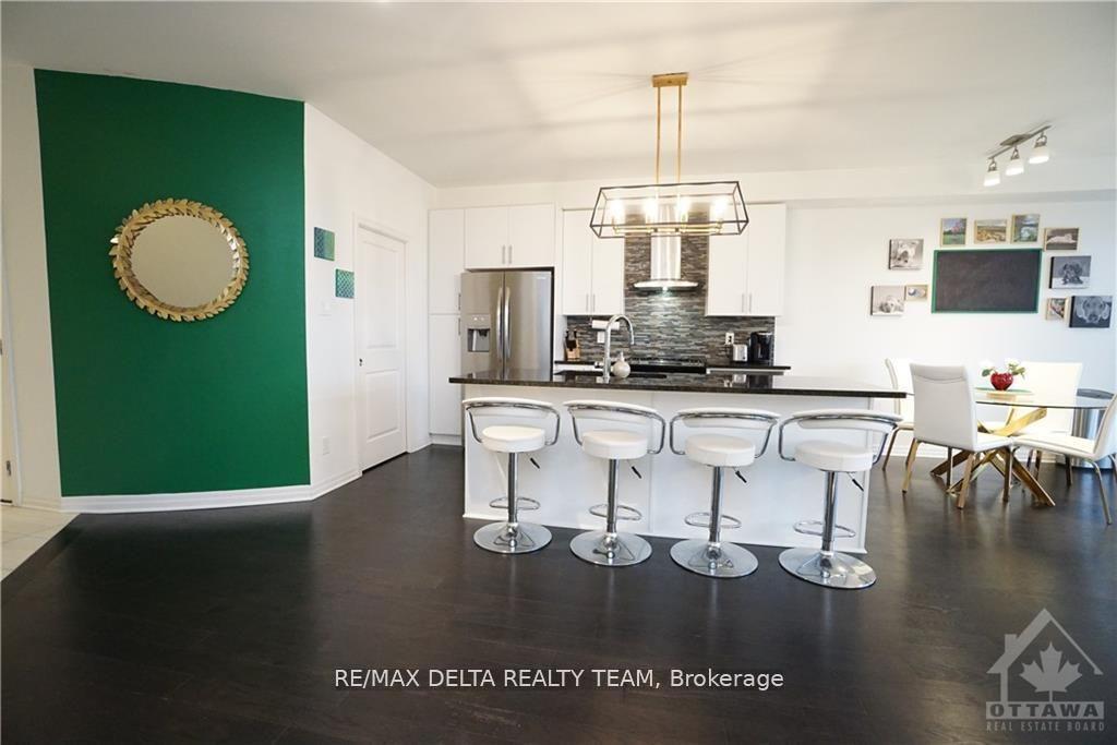Photo 13 of 555 Rioja Street, Ottawa, Kanata - Emerald Meadows/Trailwest — HOMEH