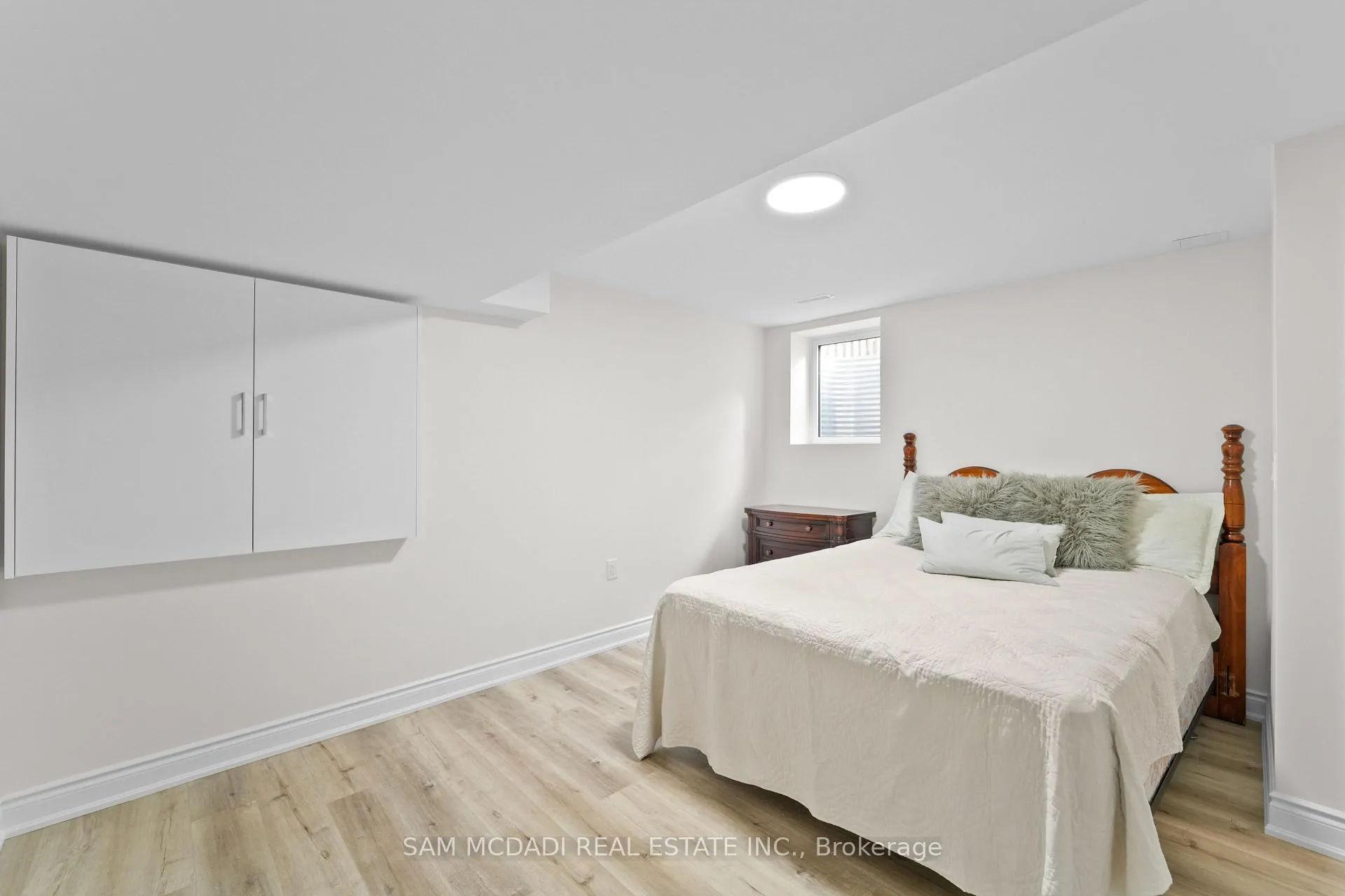 Photo 15 of 904 Somerville Terrace, Milton, Beaty — HOMEH