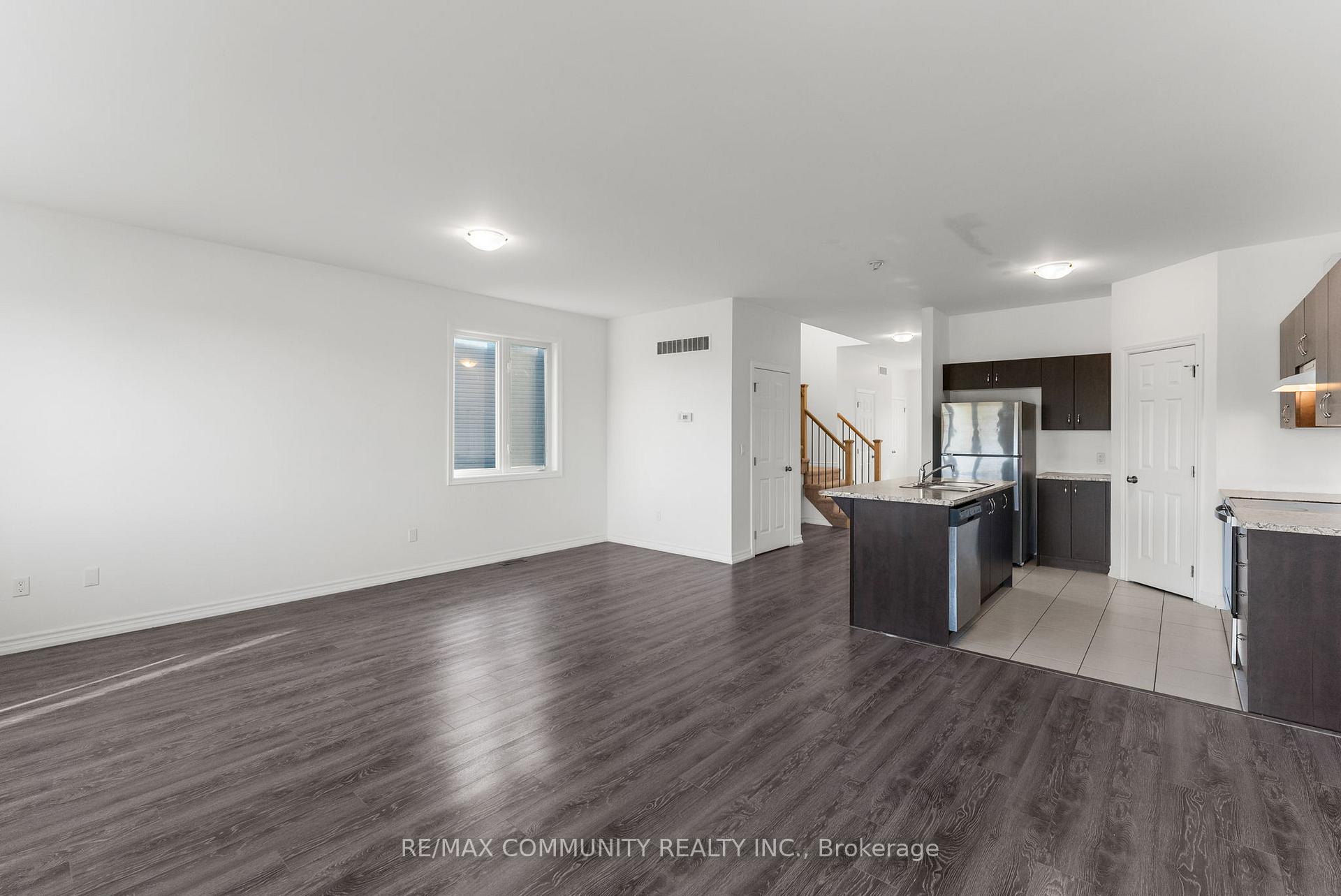 Photo 14 of 106 Brennan Crescent, Loyalist, Odessa — HOMEH
